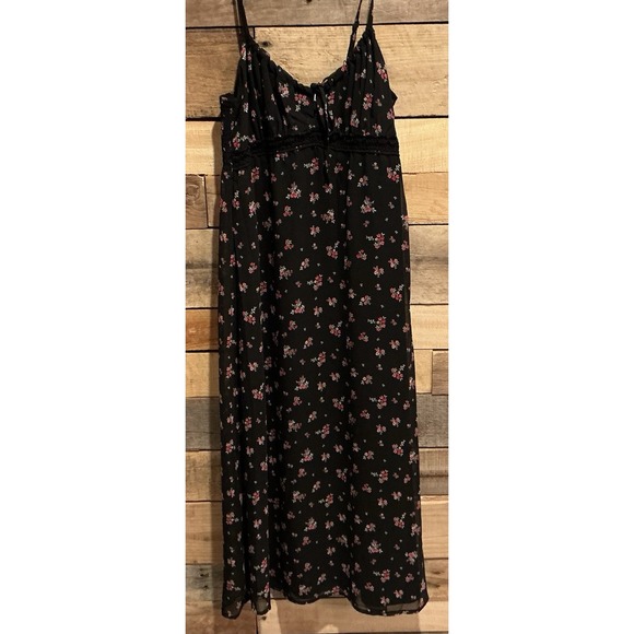 No Boundaries Dress M Black Floral Spagetti Shift Midi Smocked Empire Y2K Goth - Picture 2 of 10
